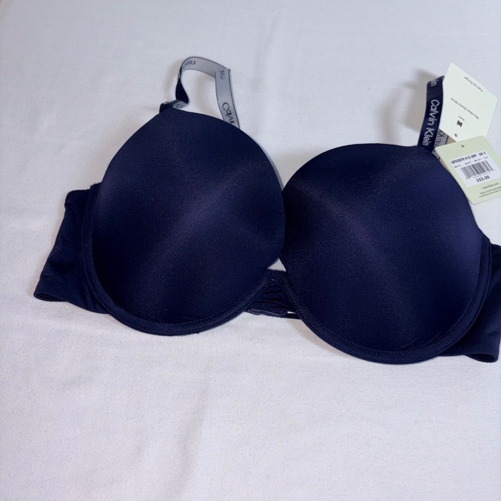 Calvin Klein Push Up Plunge Bra 38C Navy Blue New Logo Straps QP3287R